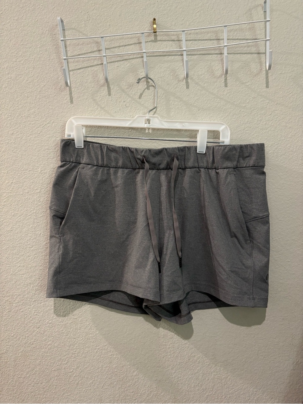lululemon athletica Women's Heather Gray Athletic Drawstring Shorts